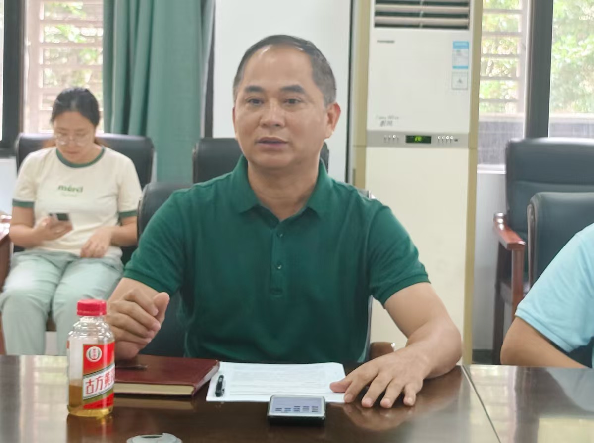 今年会组织召开师德师风建设工作会议